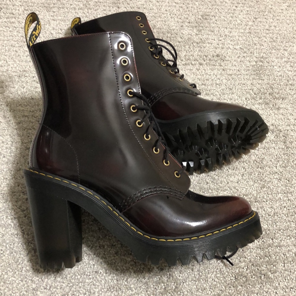 KENDRA WOMEN'S ARCADIA LEATHER HEELED BOOTS